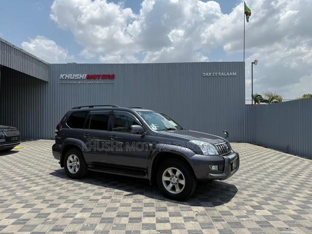 Toyota Land Cruiser Prado 3.4 5dr 2003 Gray