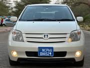 Toyota IST 2004 White for sale