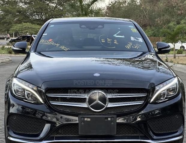 Mercedes-Benz C-Class 2014 Black