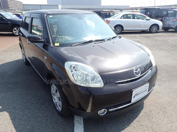 Mazda Verisa 2010 Black