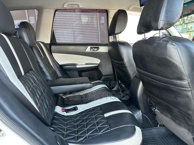 Toyota Land Cruiser 2010 Black