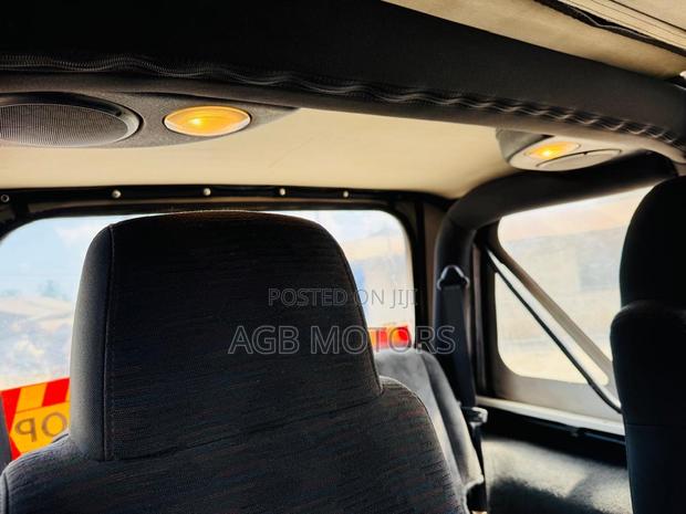 Jeep Wrangler 2003 White