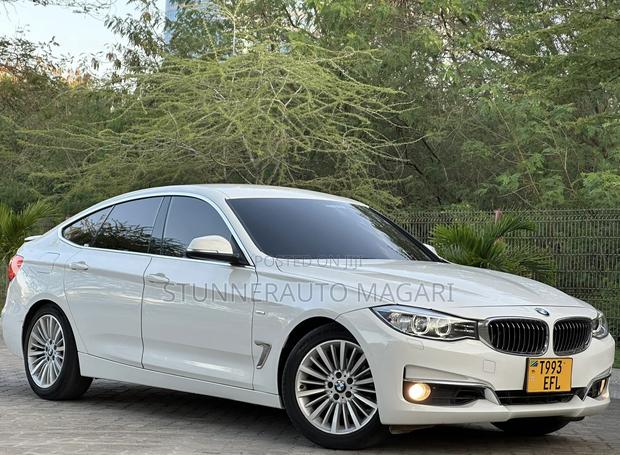 BMW 3 Series 2013 White