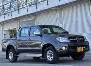 Toyota Hilux 2.0 VVT-i 2011 Gray for sale