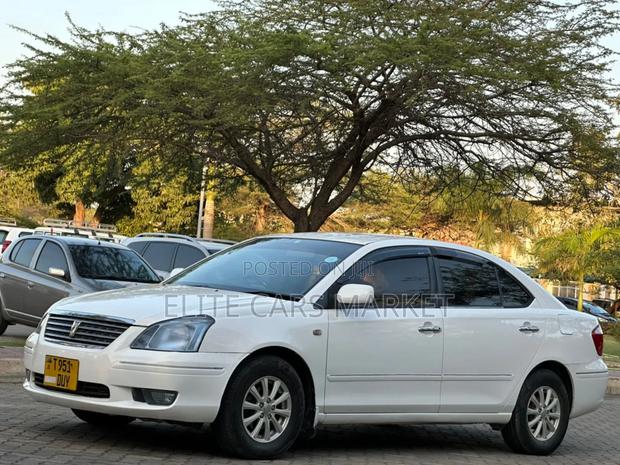 Toyota Premio 2004 White