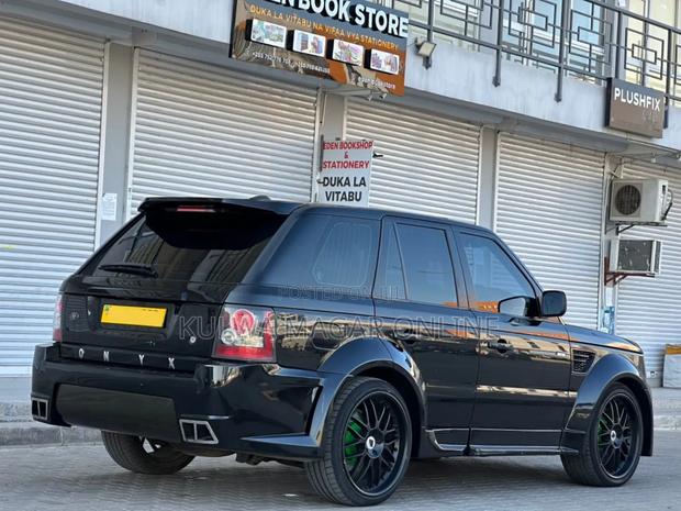 Land Rover Discovery 2011 Black