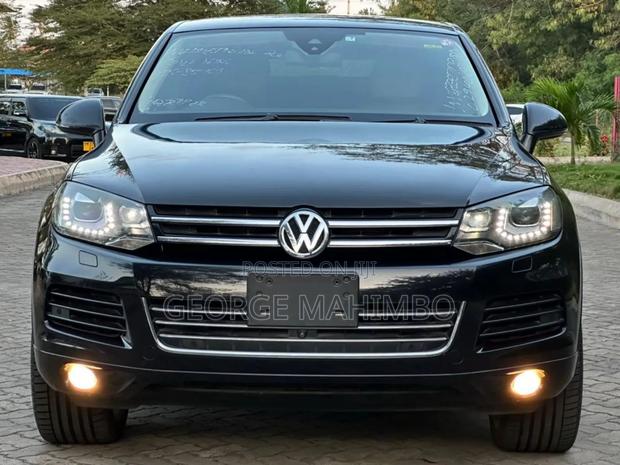 Volkswagen Touareg 2013 Black