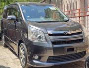 Toyota Noah 2.0 143hp AWD (8 Seater) 2008 Gray for sale