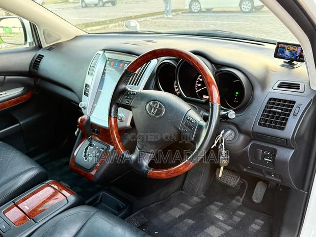 Toyota Harrier 2008 White