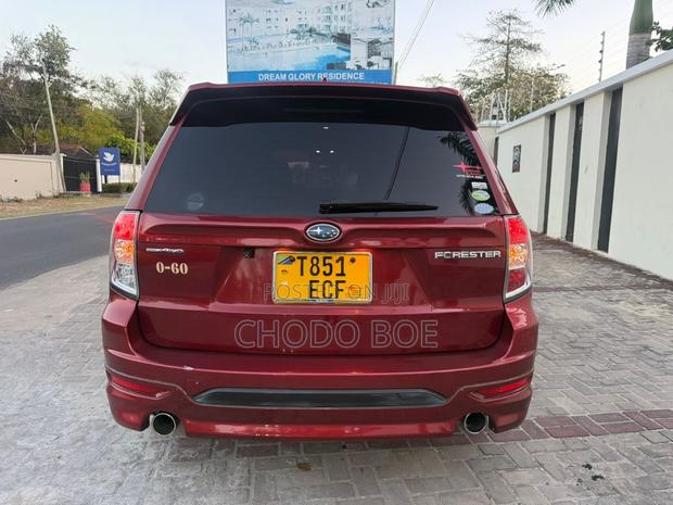 Subaru Forester 2012 Red
