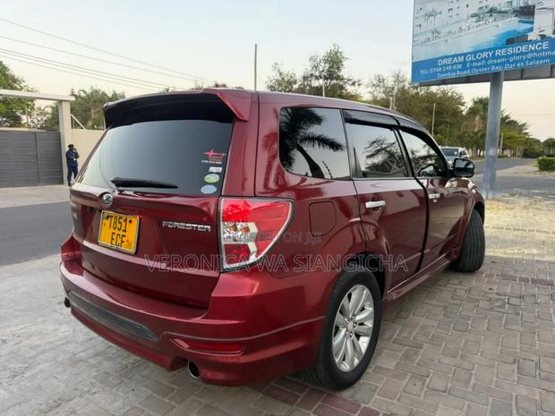 Subaru Forester 2012 Maroon