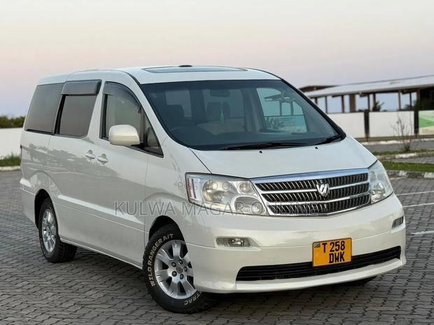 Toyota Alphard 2004 White