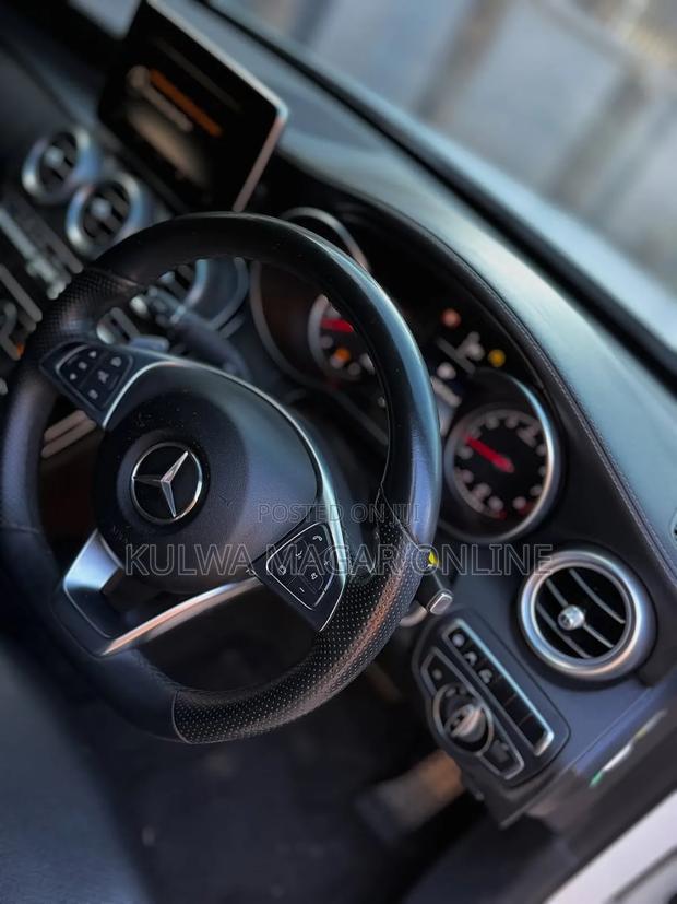 Mercedes-Benz C-Class 2014 White