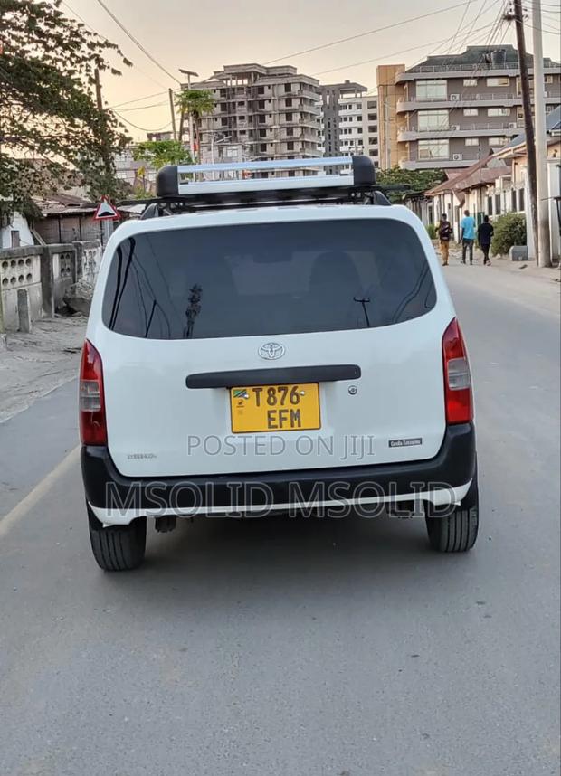 Toyota Probox 2004 White