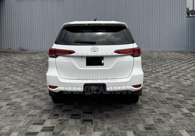 Toyota Fortuner 2.8 D AWD 2020 White