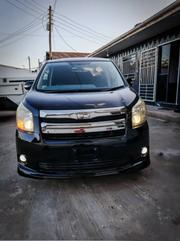 Toyota Noah 2.0 143hp AWD (8 Seater) 2009 Black for sale