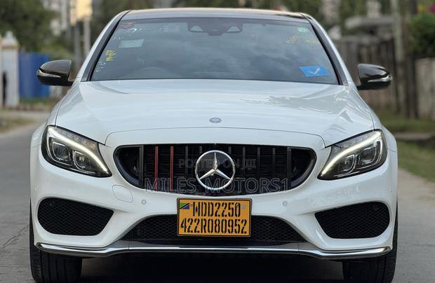 Mercedes-Benz C-Class 2015 White
