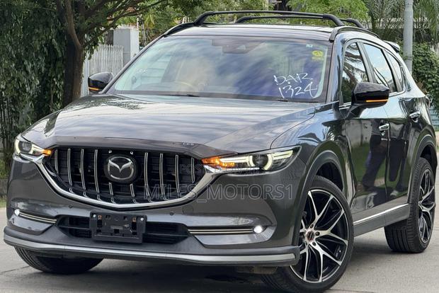 Mazda CX-5 2017 Gray
