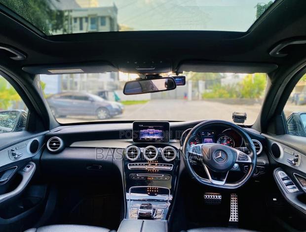 Mercedes-Benz C200 2015 Matt Black