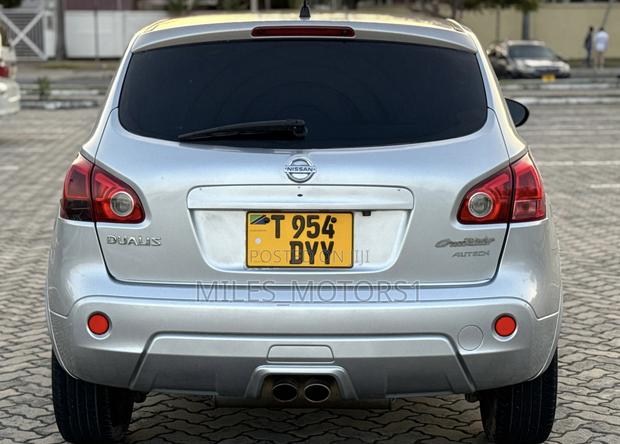 Nissan Dualis 2009 Silver