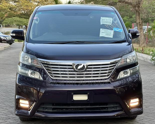 Toyota Vellfire 2010 Burgundy