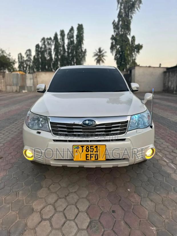 Subaru Forester 2012 White