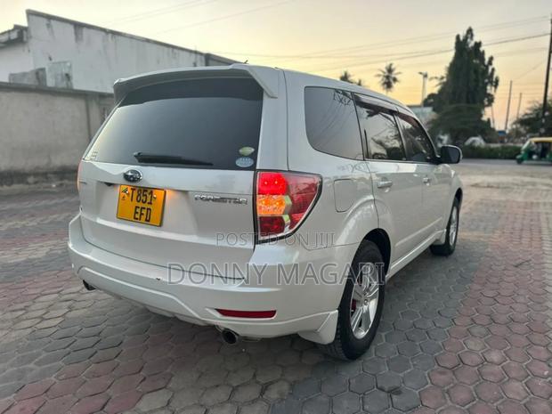 Subaru Forester 2012 White