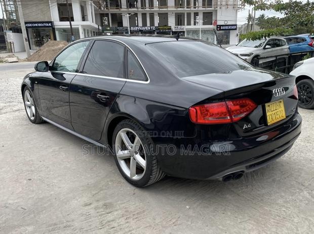 Audi A4 2012 Black