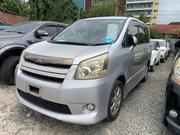 Toyota Noah 2.0 143hp AWD (8 Seater) 2008 Silver for sale