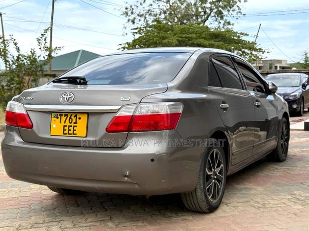 Toyota Premio 2008 Beige