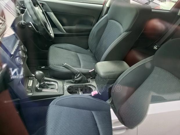 Subaru Forester 2.5i Premium PZEV 4dr SUV AWD (2.5L 4cyl 6M) 2014 Red