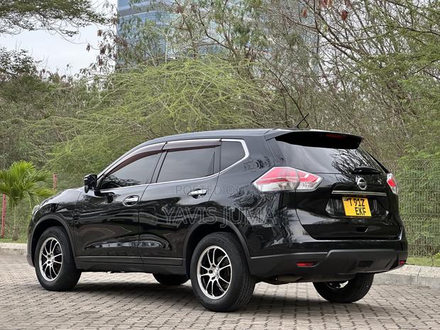 Nissan X-Trail 2014 Black