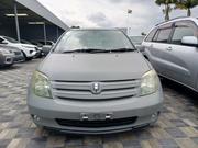 Toyota IST 2004 Beige for sale