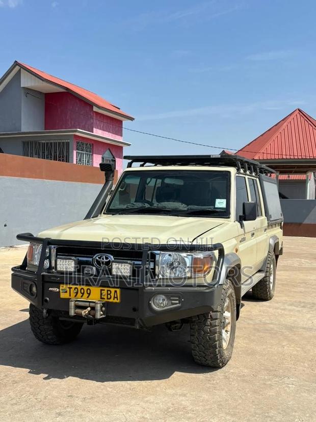 Toyota Land Cruiser 79 Series 2019 Beige