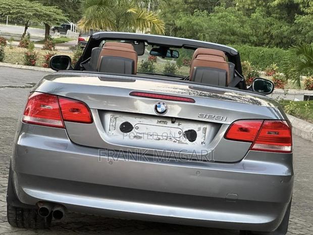 BMW 3 Series 2009 Gray
