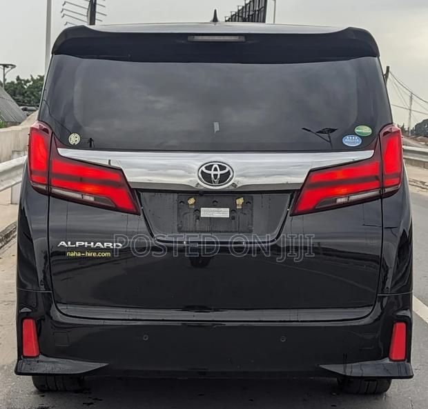 Toyota Alphard 2020 Black