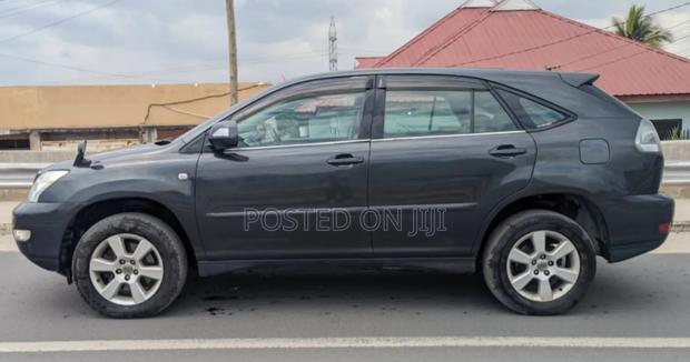 Toyota Harrier 2006 Gray