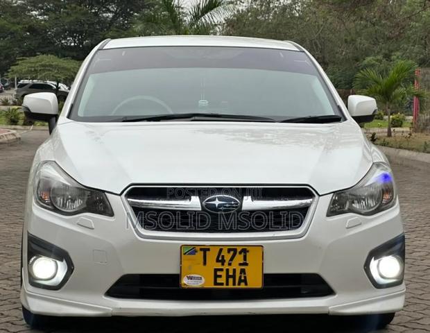 Subaru Impreza 2012 Off white