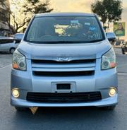 Toyota Noah 2008 Silver for sale