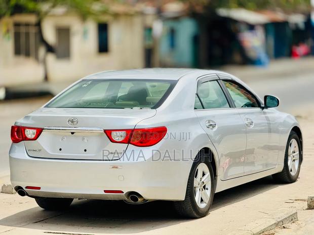 Toyota Mark X 2012 Silver