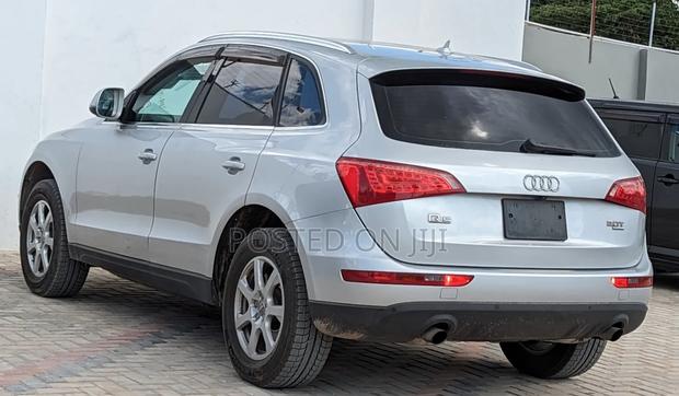 Audi Q5 2012 Silver