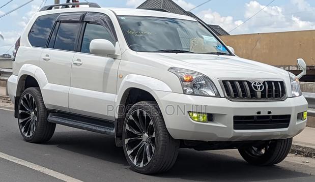 Toyota Land Cruiser 2008 White