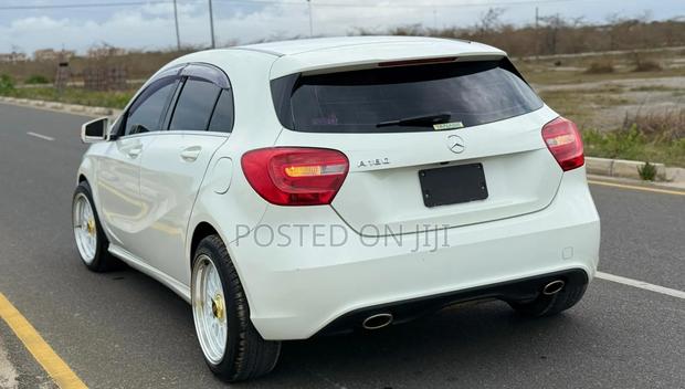 Mercedes-Benz A-Class 2014 White