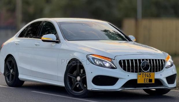Mercedes-Benz C-Class 2014 White