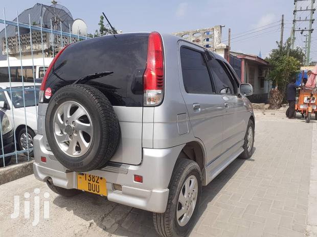 Daihatsu Terios 2011 Silver