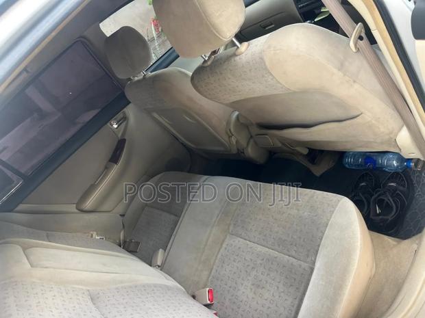 Toyota Allex 2003