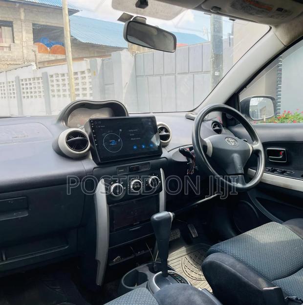 Toyota IST 2003 Silver