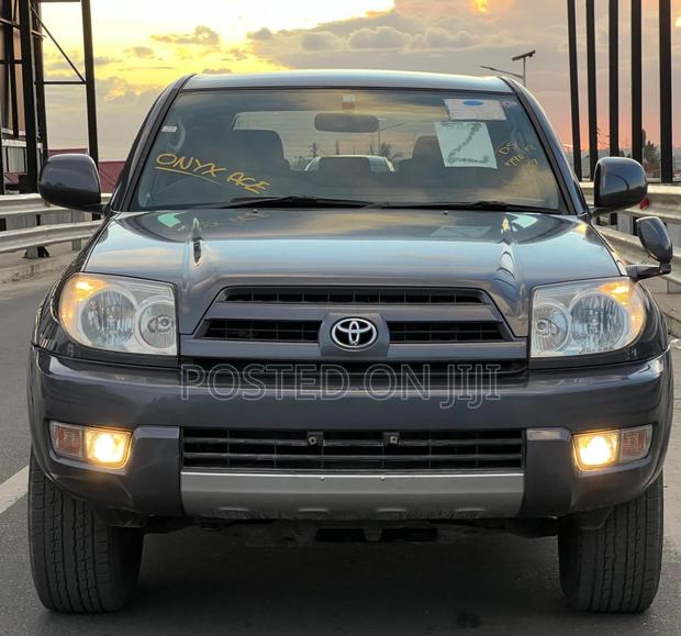Toyota Hilux Surf 2007 Gray