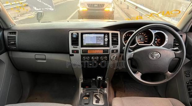 Toyota Hilux Surf 2007 Gray