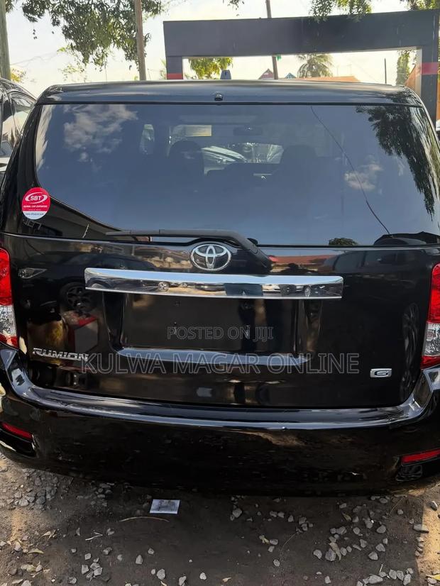 Toyota Rumion 1.5 FWD 2021 Black